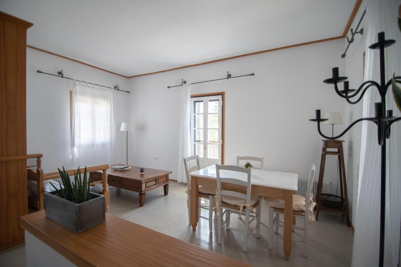 Lotos Beach Home Kini Exterior foto