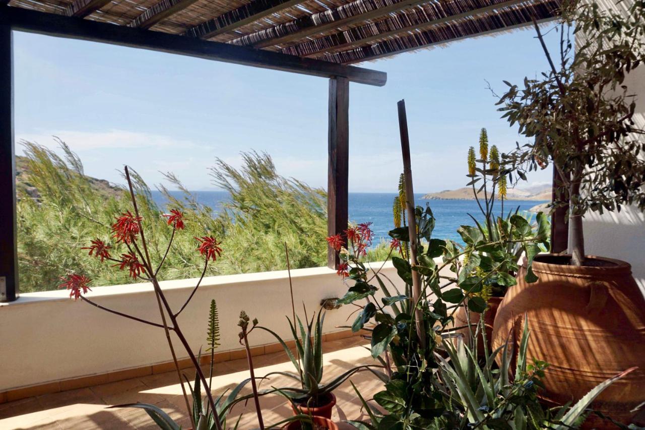 Lotos Beach Home Kini Exterior foto